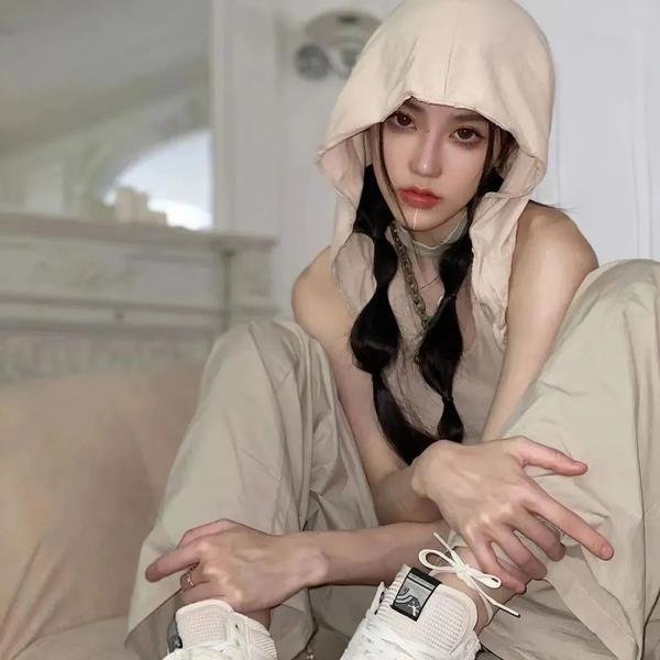 娇凤痴鸾